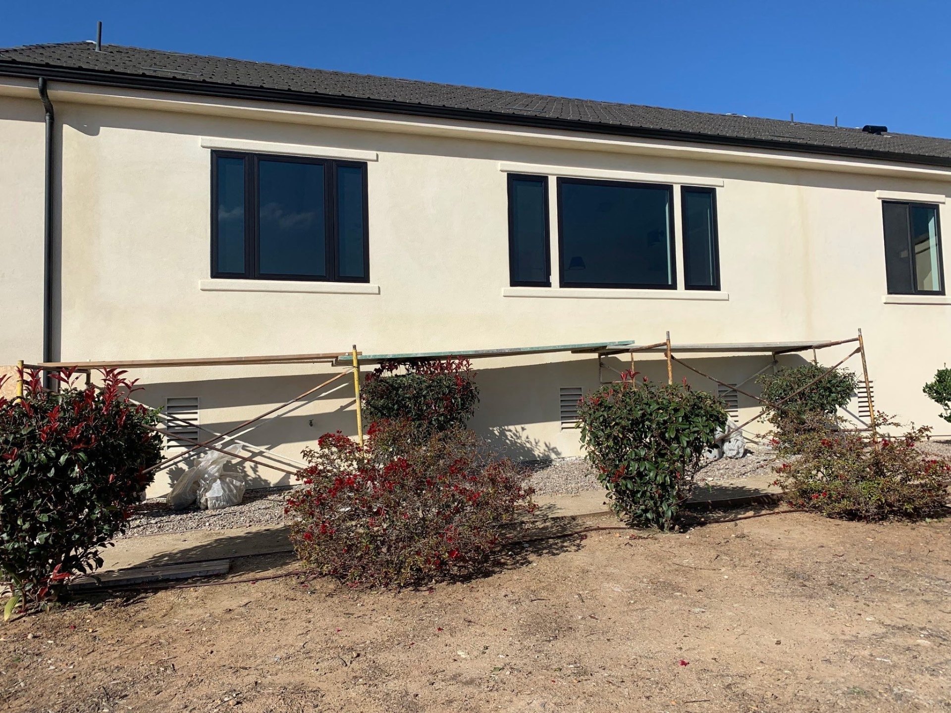 Fog Coat Drying - Stucco repair in North County, CA – completed by ELN Remodeling | C-35 Licensed Contractor